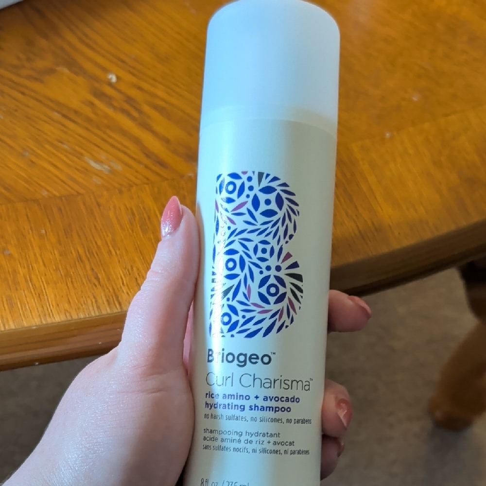NWT Briogeo Curl Charisma Hydrating Shampoo!!
